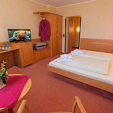 Kishotel Am Kurpark 3* Бад-Зоден-Зальмюнстер